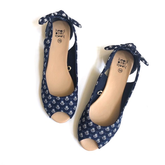Head Over Heels Shoes - Navy blue printed peep toe flats • new